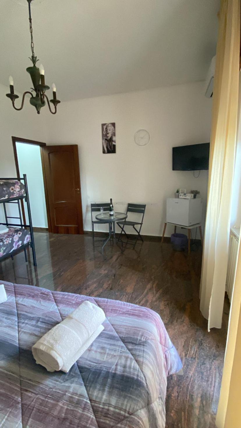 נאפולי Silvana House מראה חיצוני תמונה