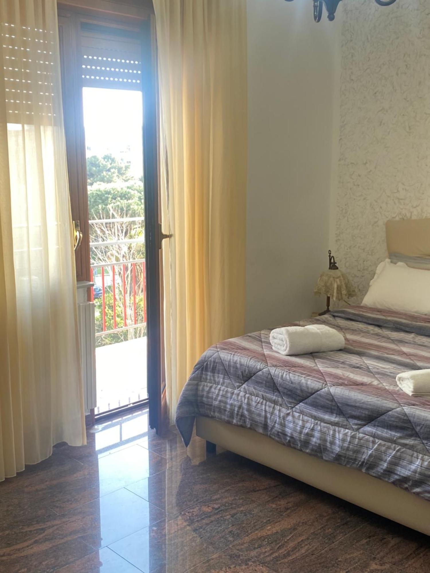נאפולי Silvana House מראה חיצוני תמונה